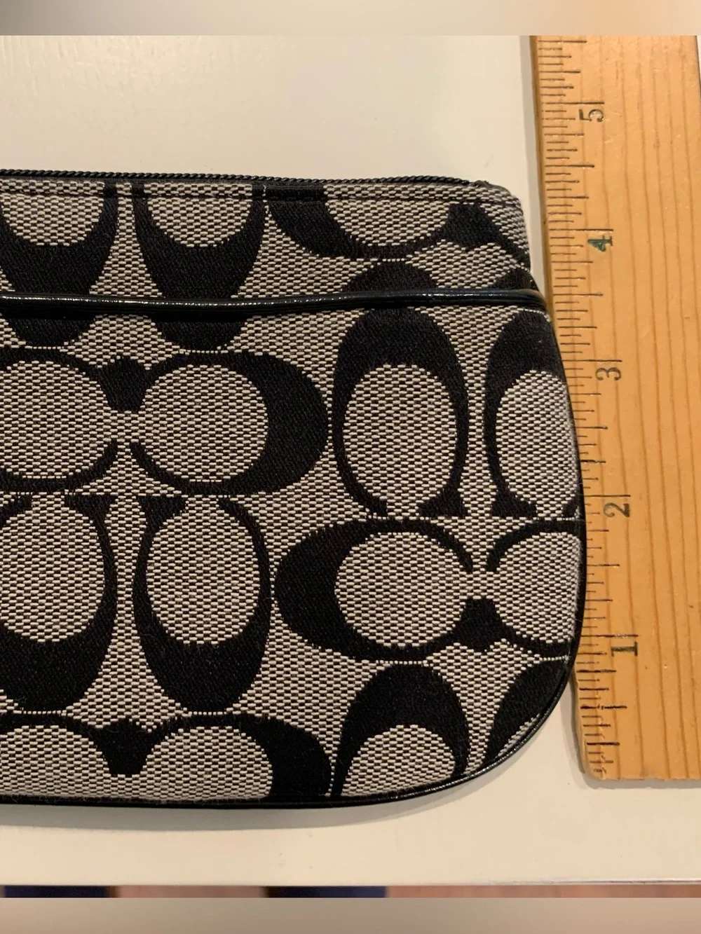 NWT - Coach Pattern Wristlet - Black and Gray